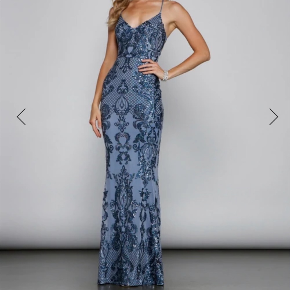 Mesh blue backless dress!